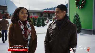She's obsessed with
reality-dating shows. - A Christmas Tree Grows in Colorado