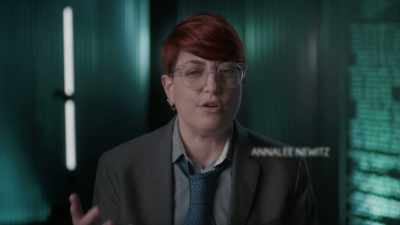 She's one of the first robots
to start realizing - James Cameron's Story of Science Fiction