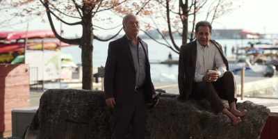 She's over there,
helping the other victims. - Mr. Monk's Last Case: A Monk Movie
