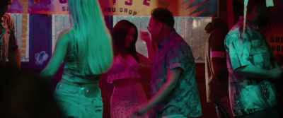 - She's pretty amazing, huh?
- Yeah. - The Re-Education of Molly Singer