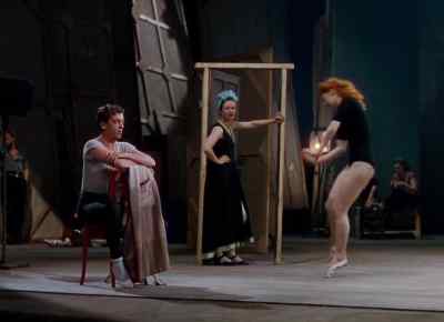 She's putting too much into it. - The Red Shoes