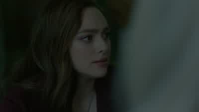 She's right, for a change. - Legacies