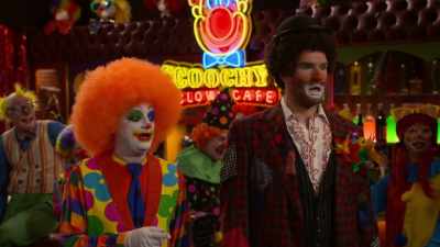 She's-- - Side Hustle