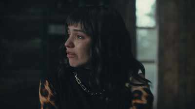 She's-- she's my best friend
and this is-- - Trapped in the Rocky Mountains
