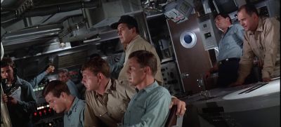 She's slowing - Ice Station Zebra