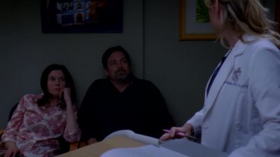 She's starting to wake up. - Grey's Anatomy