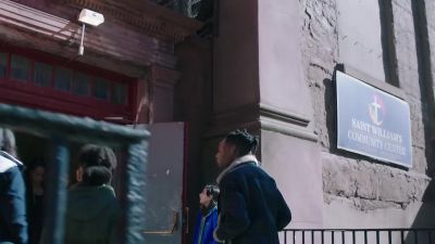 She's still warm... get her down. - Blue Bloods