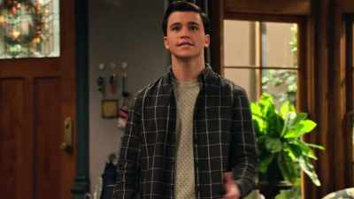 She's such a distant relative,
we could legally get married. - No Good Nick