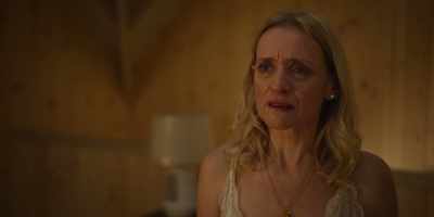 She's the liar here. She blamed me. - Bad Sisters