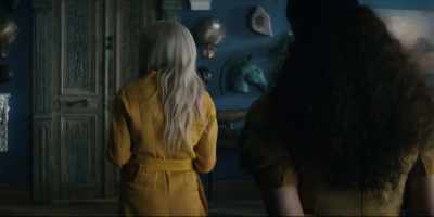 She's the message
I've been waiting for. - Moonhaven