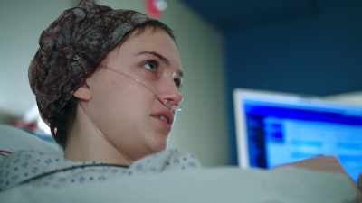 She's the only
person that I trust. - The Resident