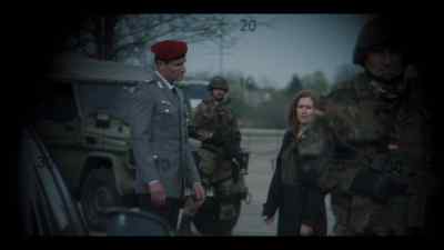 She's there. - Hanna