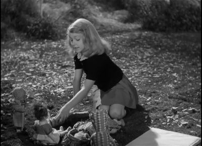 She's very good - The Curse of the Cat People