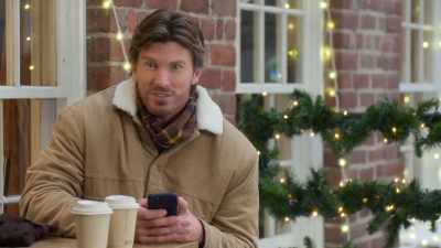 She's very pretty, but it's
nothing more than an invite. - The Secret Gift of Christmas