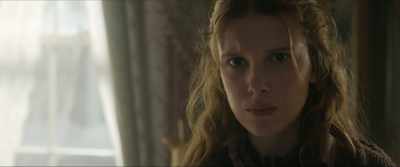 -She's wanted for theft and blackmail.
-Blackmail? - Enola Holmes 2