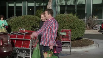 - Shh.
- I didn't say anything. - Modern Family