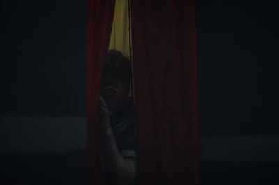 - Shh. My roommate's asleep.
- Okay. - Bonding