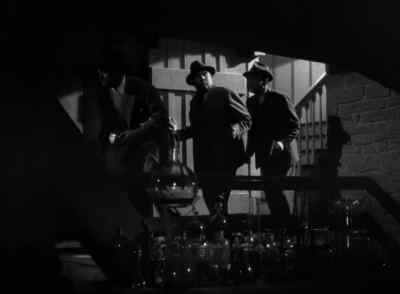 Shh. - The Invisible Woman