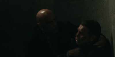 - Shh, shh, Kyle, breathe.
Come on. - Mayor of Kingstown