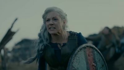 Shield-maidens, fight! - Vikings