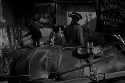 ♪ Ship ahoy ship ahoy ♪ - Naughty Marietta