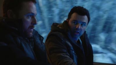 (ship rumbles) - The Orville