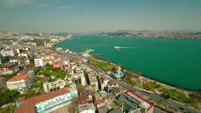Ships from Norway
and elsewhere would come with cargo. - Kedi