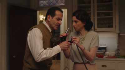 Shirley, when did you hear
the kids were breaking up? - The Marvelous Mrs. Maisel