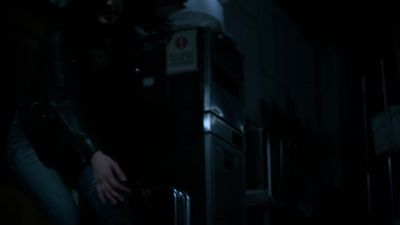 Shit. Erik, can you hear me? - Marvel's Jessica Jones