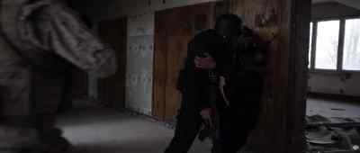 - Shit, that hurts!
- Fucking hurts. - Jarhead 3: The Siege