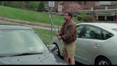Shit, this is Maureen's
dead ex-husband's cane. - The Meyerowitz Stories