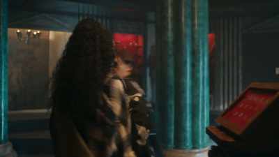 - Shit.
- John: I wanted her in prison - Robyn Hood