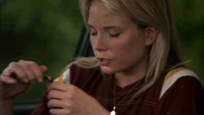 - Shit. Justin!
- [ Horn Honking ] - The Glades