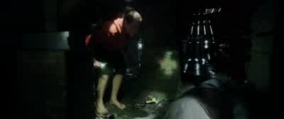 Shit. Oh, shit. Daddy. Dad. - Crawl