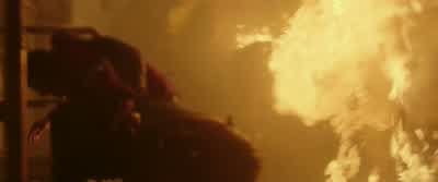 Shit! Shit! - You got gloves? - Yes! - Deepwater Horizon