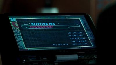 - Shit.
That's not the plan. - Killjoys
