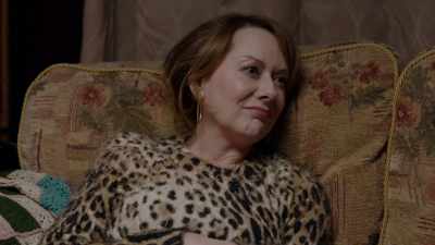 - Shocking. Did he look sad?
- Very tanned, Caroline. - Nowhere Fast
