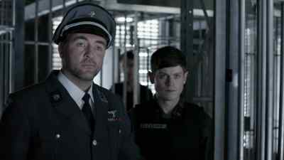 Shoot him. - Misfits
