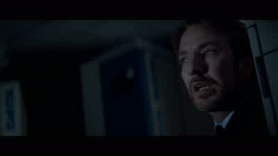 KarlSchieB dem FensterShoot the glass - Die Hard