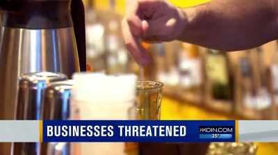 Shops, restaurants and bars - The United States of Insanity