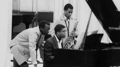 [Shorter] And then we just...
no rehearsal, - Miles Davis: Birth of the Cool