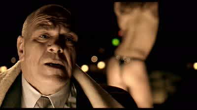 Shotguns What like guns that fire shotYou must be the brains thenThat's right guns that fire shots - Lock, Stock and Two Smoking Barrels