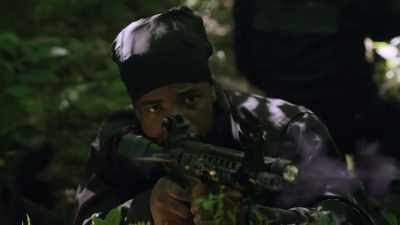 (shots firing)
(tense music) - Age of the Living Dead