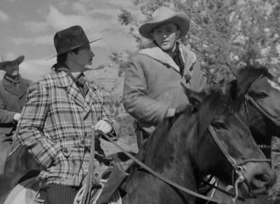 Shotten and Reardon get paid in gold eagles - Blood on the Moon