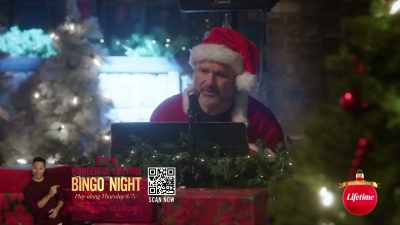  ♪ should auld acquaintance
 be forgot ♪ - Under the Christmas Tree