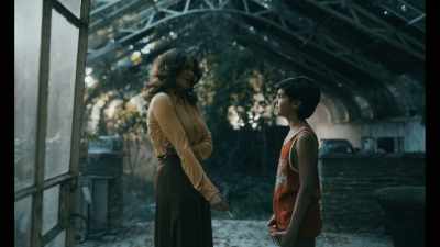-Should you be looking for it?
-I'd like to watch it eat something. - Griselda