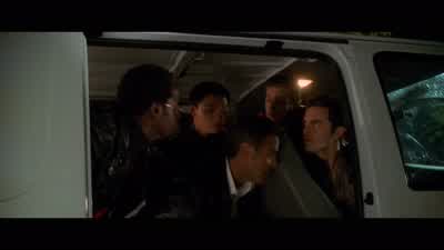 SHOULDN'T SOMEBODY HELP HIM? - Ocean's Eleven