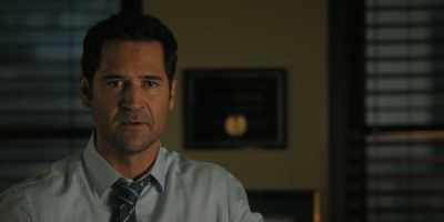 - Should I apologize for being ambitious?
- No, but at least be honest. - The Lincoln Lawyer