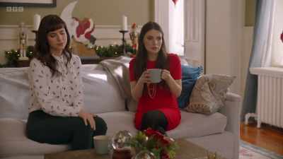 Should I call Martha,
let her call you? - Christmas à la Carte