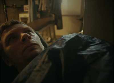 - Should I drive you somewhere?
- No, I'm just moving out. - Oleg
